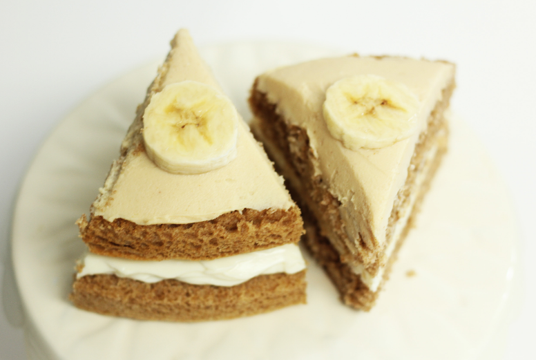 Its Banana's, B-A-N-A-N-A-S Cake!